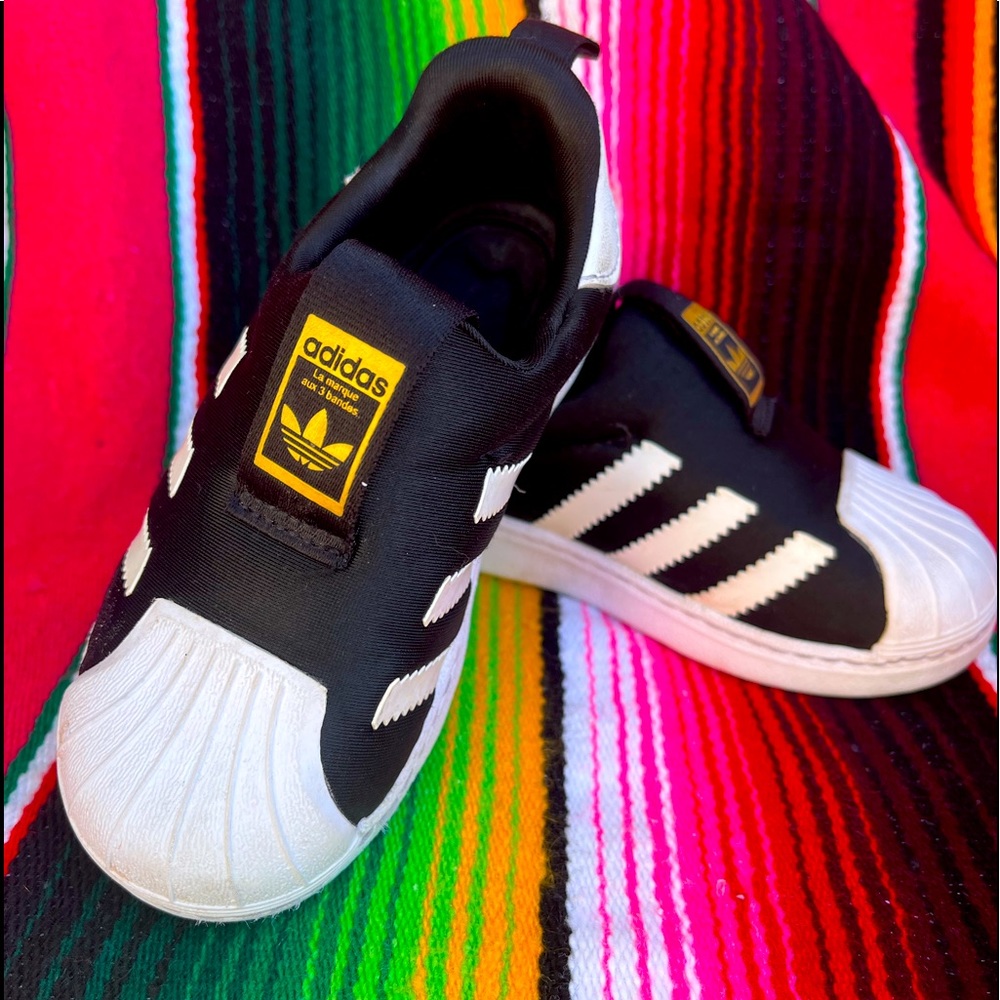 Toddler Size 7.5 Adidas Superstar 360